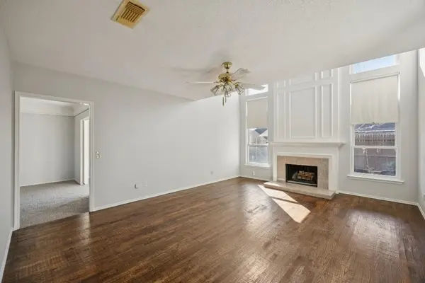 709 Bridget Way, Hurst, TX 76054