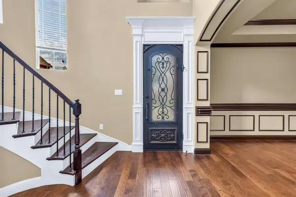 7401 Park Place Drive, North Richland Hills, TX 76182
