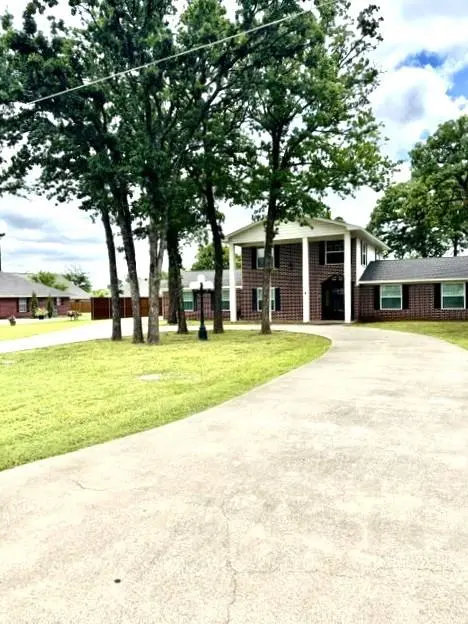 105 Perkins Road, Krugerville, TX 76227