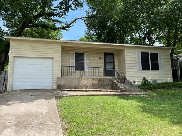 845 Rumfield Road, White Settlement, TX 76108