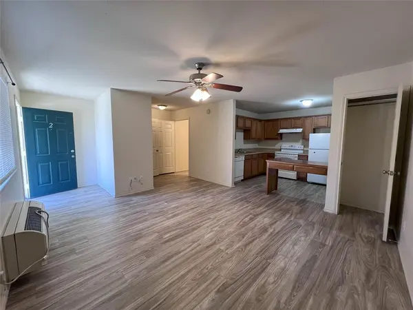 630 Schmitz Avenue #3, Denton, TX 76209