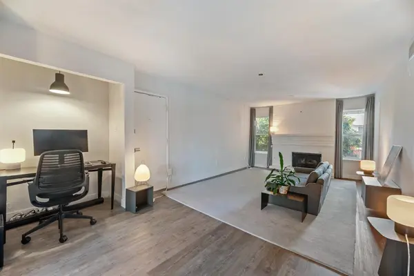 8069 Meadow Road #216, Dallas, TX 75231