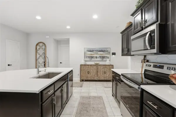 3408 Valley Bend Drive, Fort Worth, TX 76123