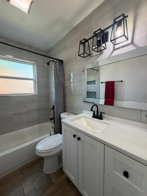 6836 Western Hills Drive, Dallas, TX 75217