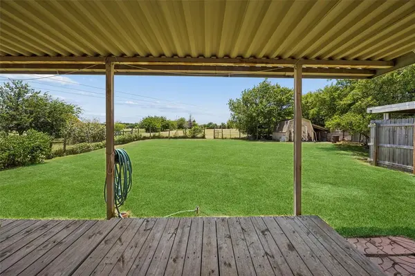 5701 Spring Street, Alvarado, TX 76009