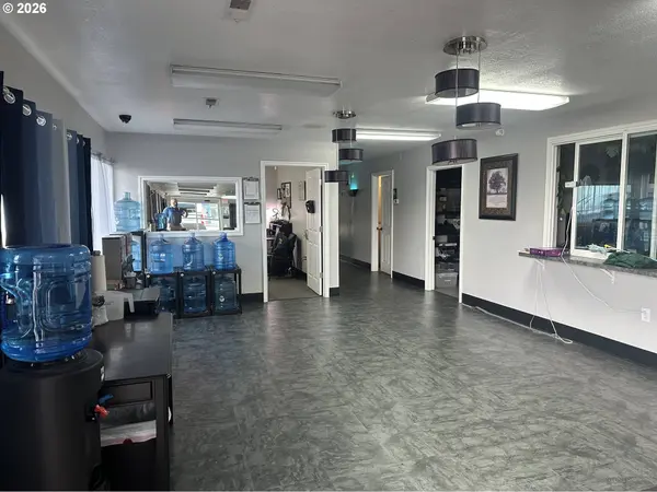34030 SW EXCOR RD, Albany, OR 97321