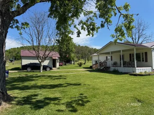 1849 Peters branch rd, Crown City, OH 45623