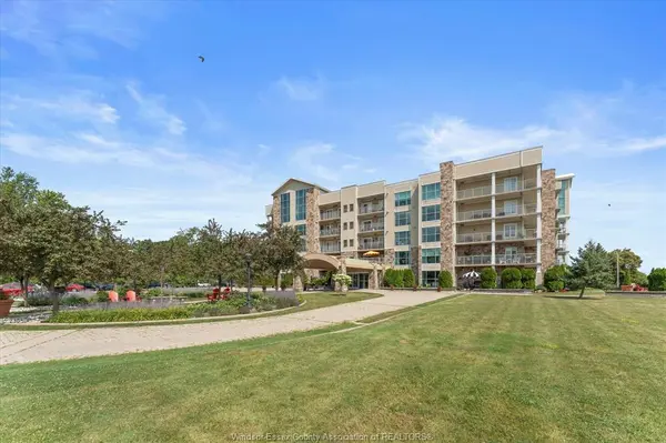 34 BOBLO ISLAND Boulevard #306, Amherstburg, ON N9V 0C4