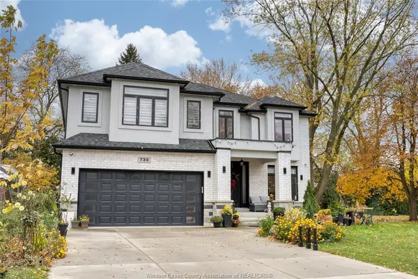 735 CABANA Road West, Windsor, ON N9G 1B5