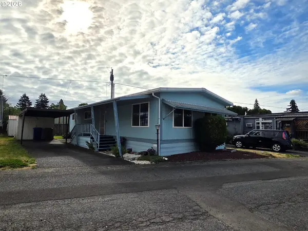 13045 SE STARK ST #112, Portland, OR 97233