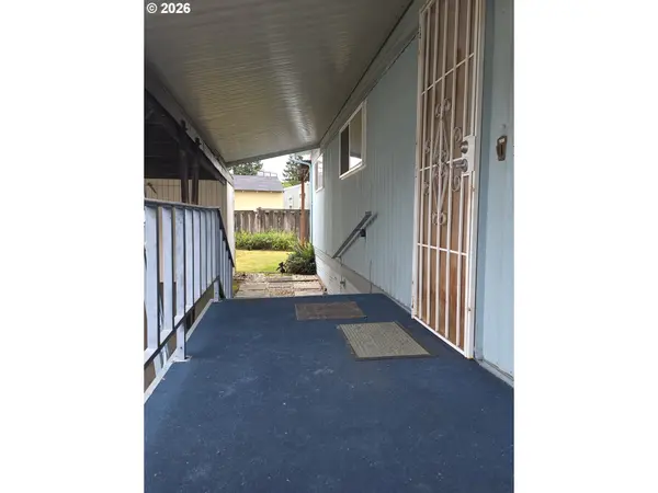 13045 SE STARK ST #112, Portland, OR 97233