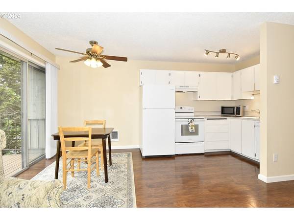 200 SW FLORENCE AVE #I-18, Gresham, OR 97080