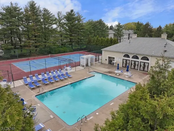 919 Burgundy Way #919, Wayne Twp., NJ 07470