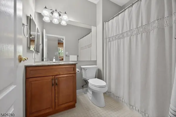 919 Burgundy Way #919, Wayne Twp., NJ 07470