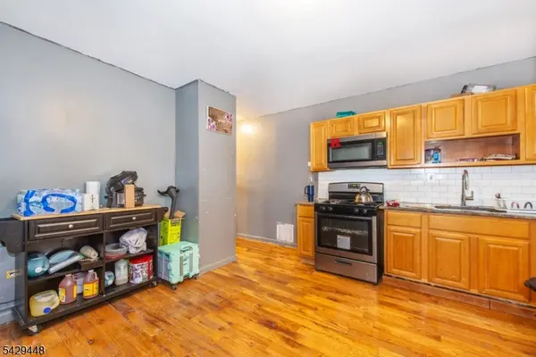 346 S 20th, Newark City, NJ 07103