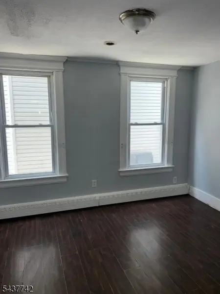 58 Cypress St, Newark City, NJ 07108