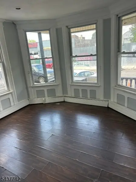 58 Cypress St, Newark City, NJ 07108