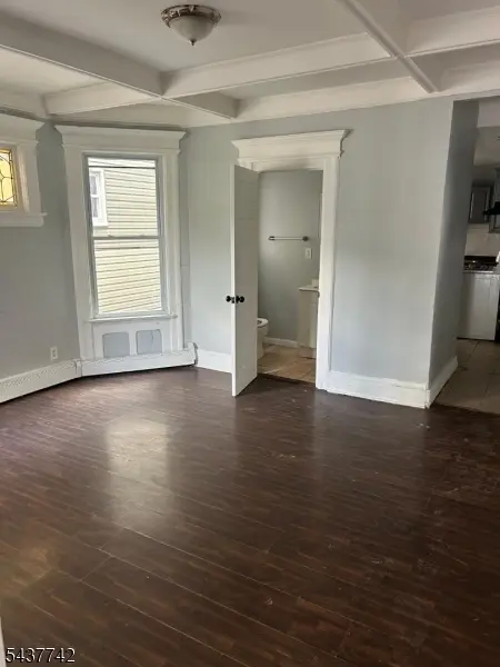 58 Cypress St, Newark City, NJ 07108