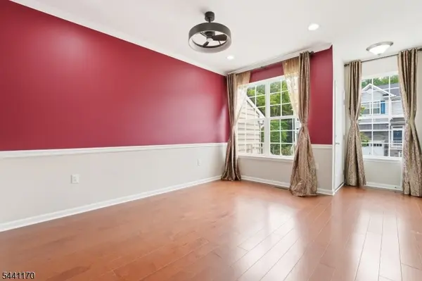 105 Pearce Ln, South Brunswick Twp., NJ 08852