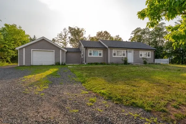 325 Roycefield Rd, Hillsborough Twp., NJ 08844