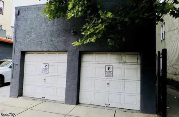 142 Passaic St, Passaic City, NJ 07055