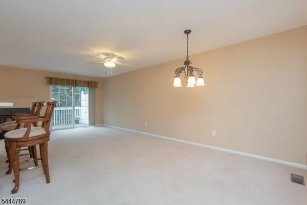 2404 Vantage Ct, Denville Twp., NJ 07834