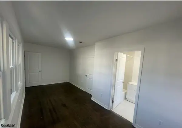 298 Farrant Ter #1, Teaneck Twp., NJ 07666
