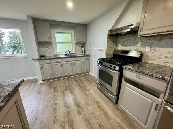 347 E 29Th St #2, Paterson City, NJ 07514