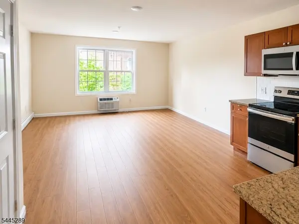 40 Watchung Ave #7, Belleville Twp., NJ 07109