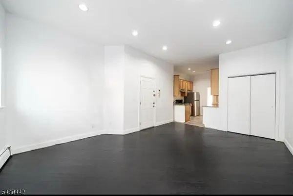 75 Palisade Ave, Jersey City, NJ 07306