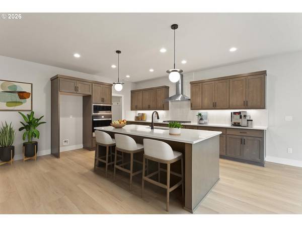 7236 SW WINDFLOWER ST, Wilsonville, OR 97070