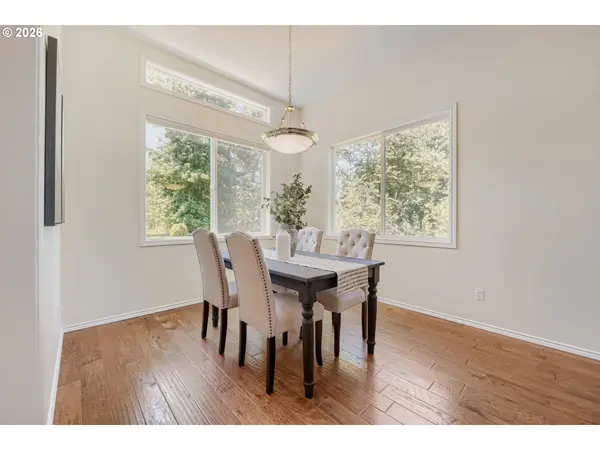 9615 SW 49TH AVE, Portland, OR 97219
