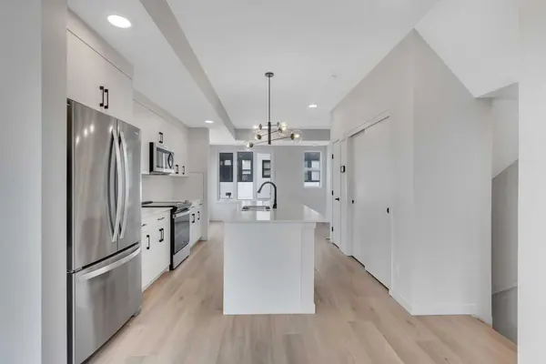 120 Arbour Lake CT NW, Calgary, AB T3G 0H6