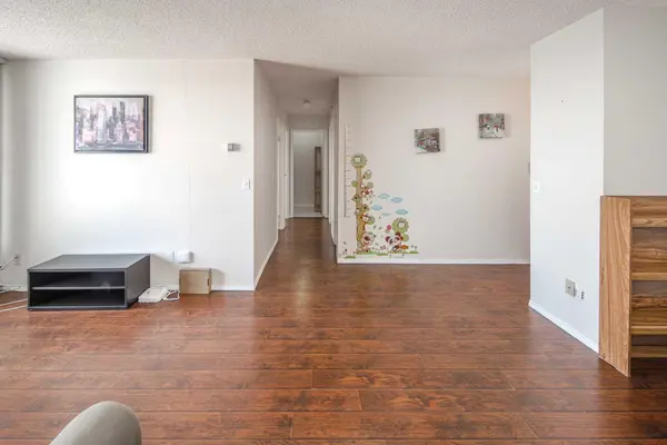 4944 Dalton DR NW #1204, Calgary, AB T3A 2E6