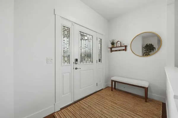 102 Drake Landing HTS, Okotoks, AB T1S 0M8