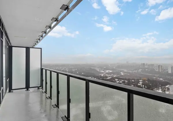575 Bloor ST E #3406, Toronto C08, ON M5W 0B2
