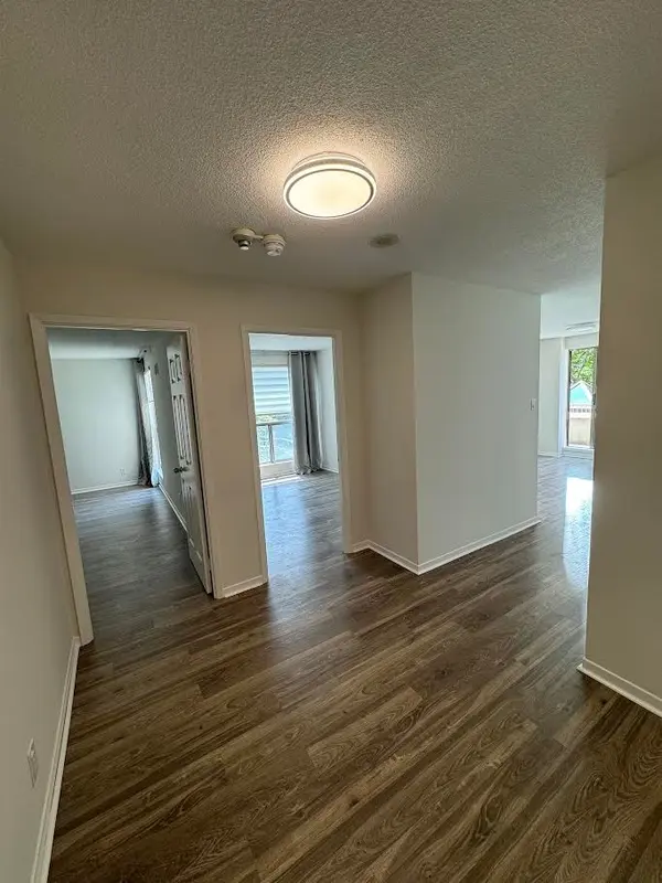 298 Jarvis ST #307, Toronto C08, ON M5B 2M4