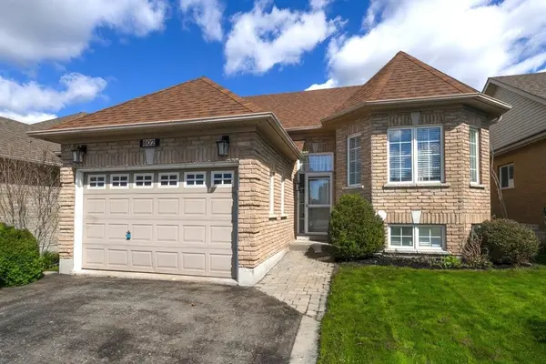 802 Coldstream DR, Oshawa, ON L1K 2Z3
