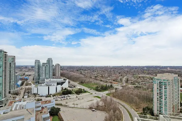 83 Borough DR #3010, Toronto E09, ON M1P 5E4