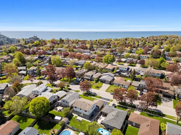 12 Pittmann CRES, Ajax, ON L1S 3G3