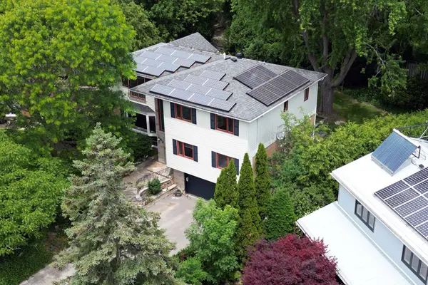 38 Christman CT, Markham, ON L3P 3C8