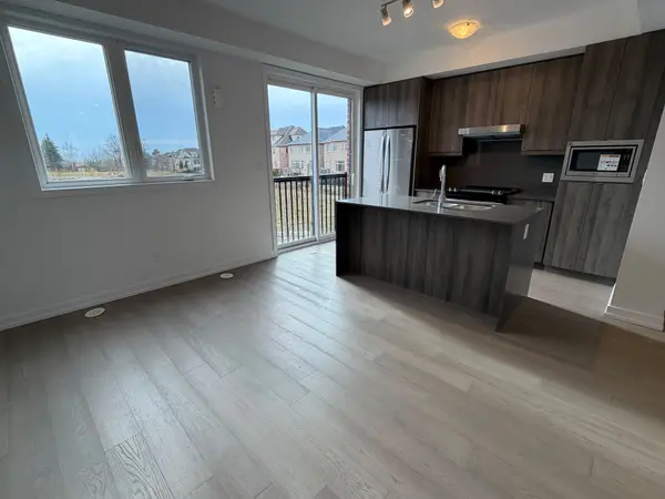 23 Bancroft LN, Richmond Hill, ON L4E 1M1