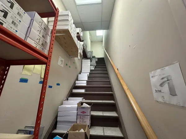 201 Millway AVE #7 - 2nd Floor, Vaughan, ON L4K 4K9