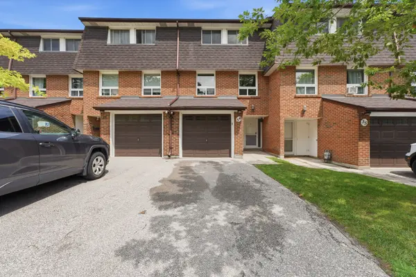 34-360 Blake ST, Barrie, ON L4M 1L3