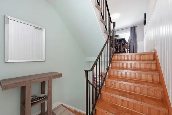 34-360 Blake ST, Barrie, ON L4M 1L3