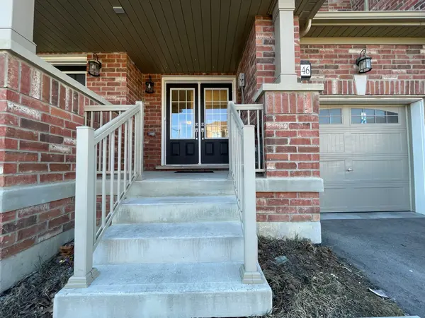 46 Golden Springs DR, Brampton, ON L7A 4N5