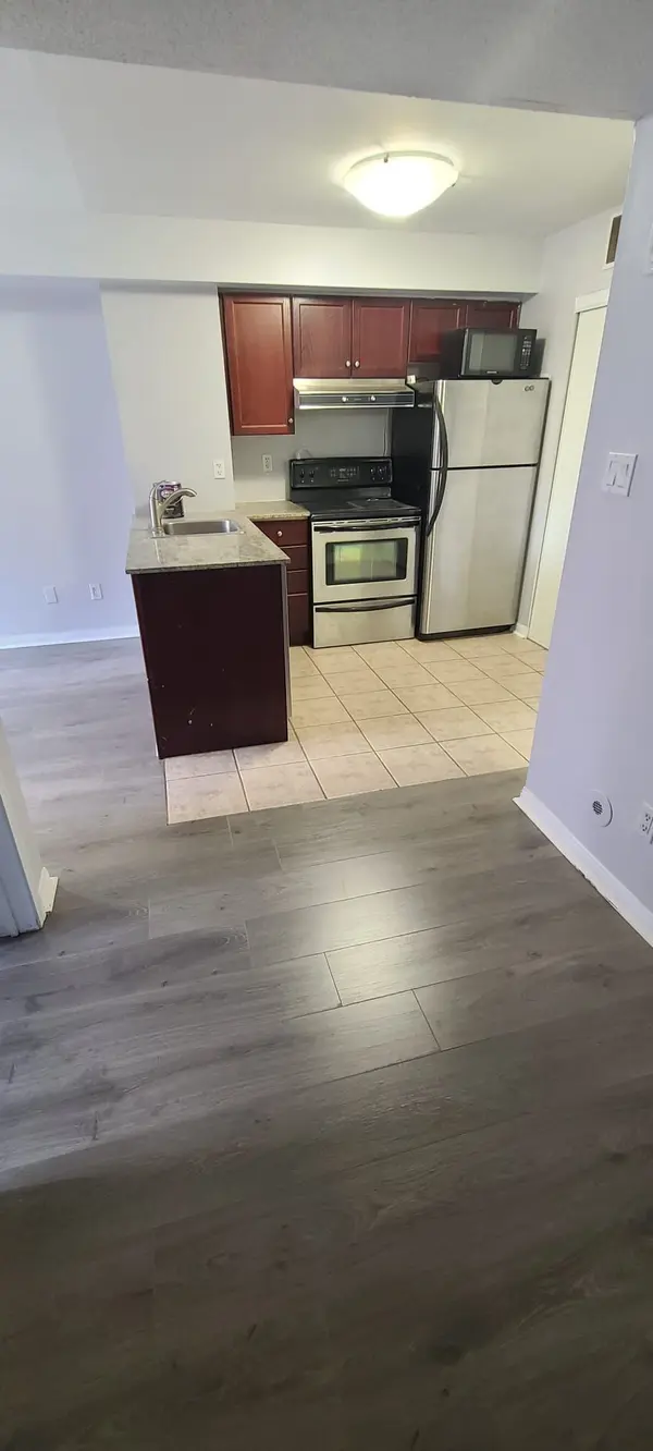 10 Laidlaw ST #708, Toronto W01, ON M6K 1X2