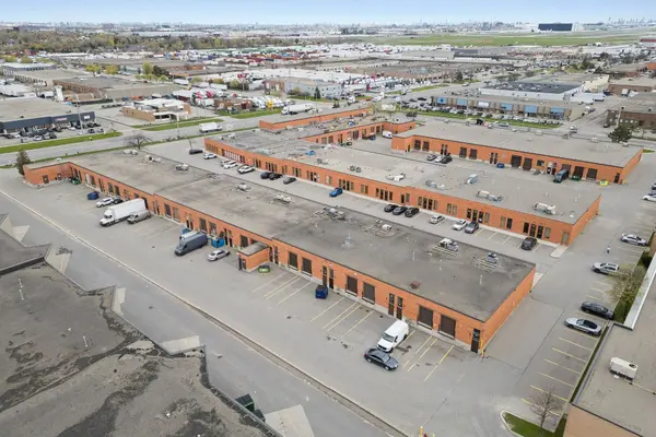 7290 Torbram RD #7, Mississauga, ON L4T 3Y8
