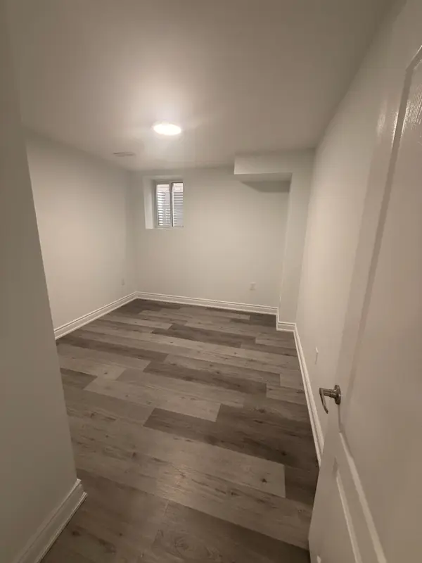 633 Fullum LNDG #Bsmt, Milton, ON L9E 1V1