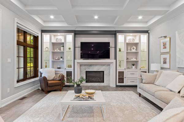 1134 Welwyn DR, Mississauga, ON L5J 3J3
